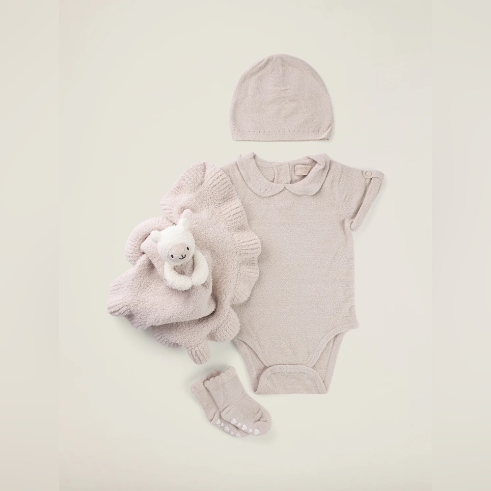 BRAND NEW Barefoot Dreams CozyChic Ultra Lite® Eyelet Bundle in color Sand Dune